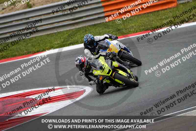 cadwell no limits trackday;cadwell park;cadwell park photographs;cadwell trackday photographs;enduro digital images;event digital images;eventdigitalimages;navarra;no limits trackdays;peter wileman photography;racing digital images;trackday digital images;trackday photos